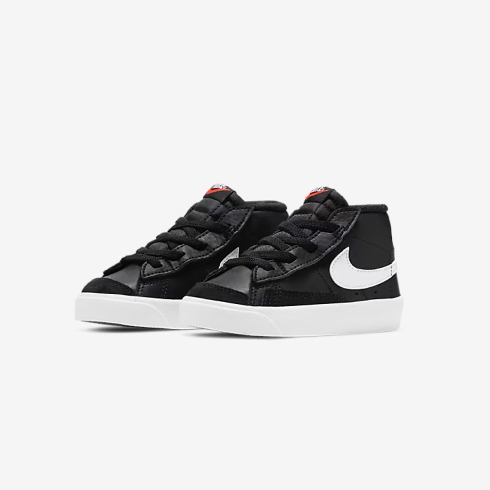 Nike Blazer Mid ‘77